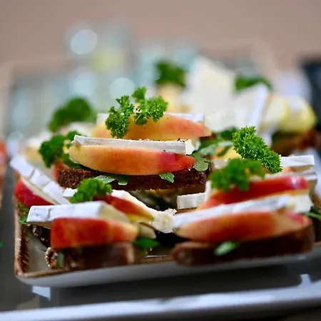 Acker מלון נויבורג אן דר דונאו