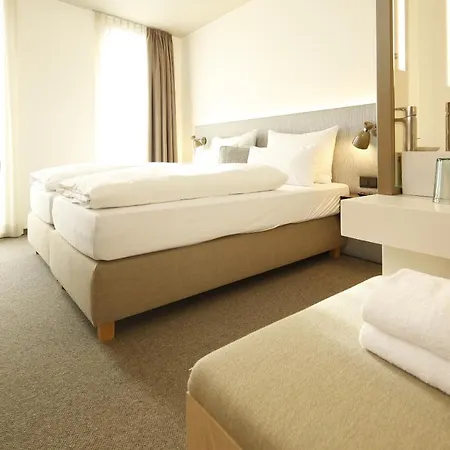 Acker Hotel