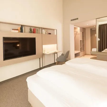 Acker Hotel 3*