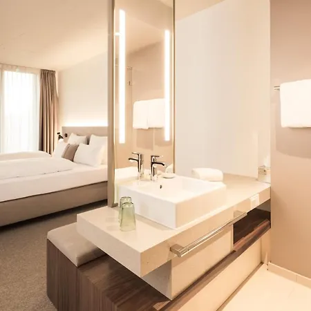 Acker Hotel 3*